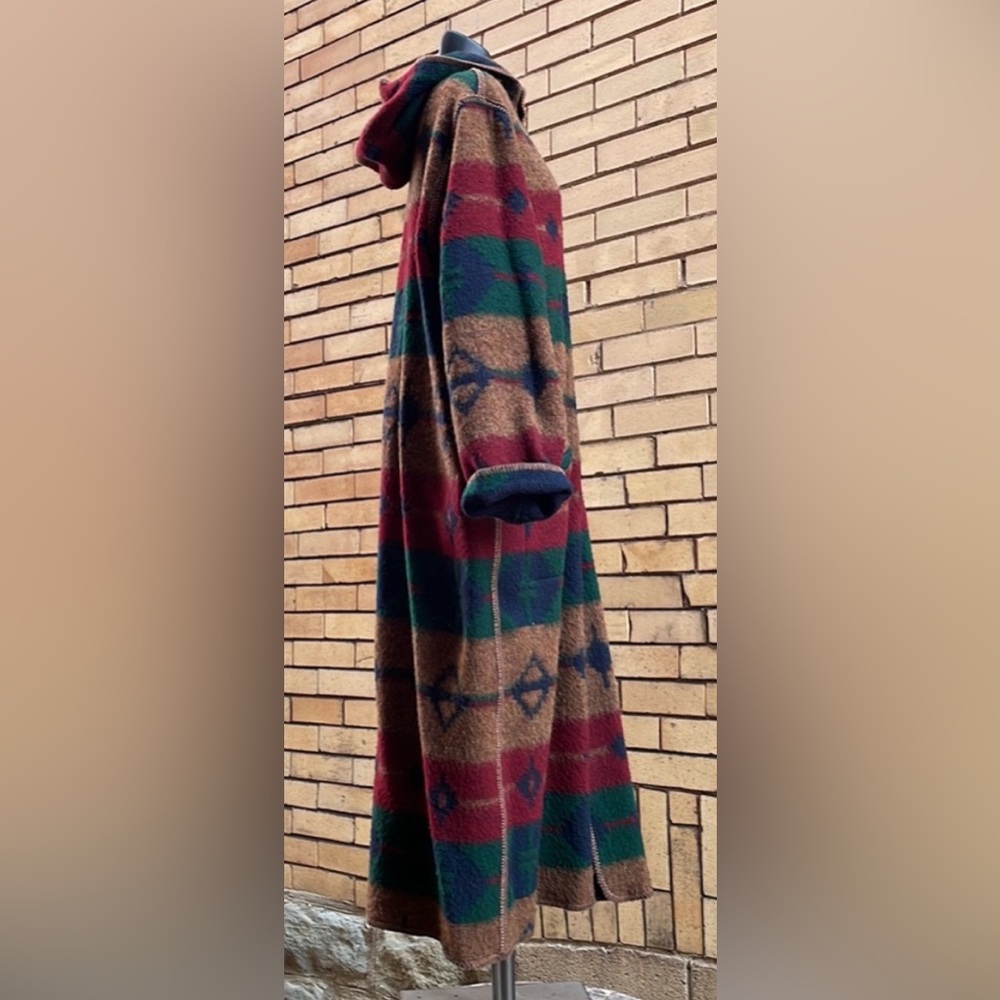 Vintage Woolrich Aztec blanket Hooded Wool Reversible Long Coat Size Large - Picture 11 of 13
